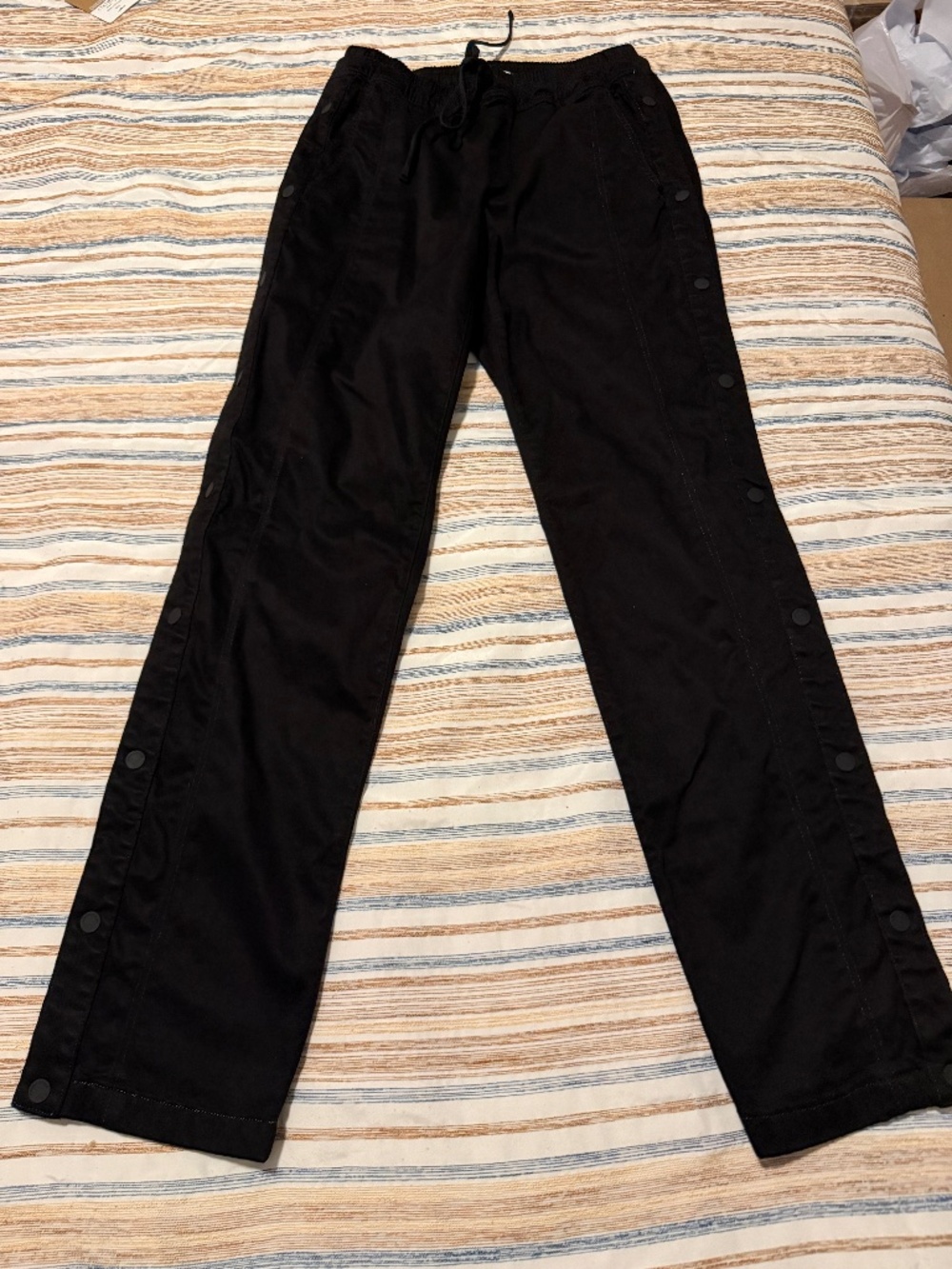 Cotton Citizen London Snap Pant in Jet Black